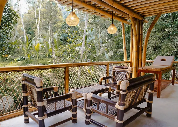 Aura Cendana Hill By Agata Lodge *
