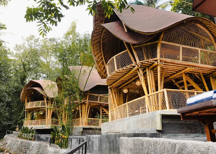 Lodge Aura Cendana Hill By Agata